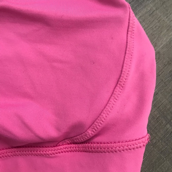 Lululemon sports bra - Picture 4 of 4